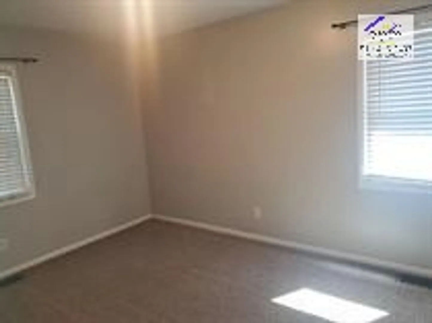 7259 Ainsley St — Photo 2