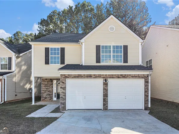 7391 Garnet Dr, Jonesboro, GA 30236