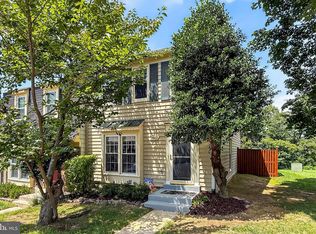 7462 Towchester Ct, Alexandria, VA 22315