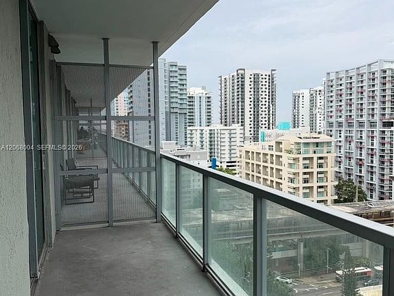 2nd image of 1111 SW 1st Ave APT 1722