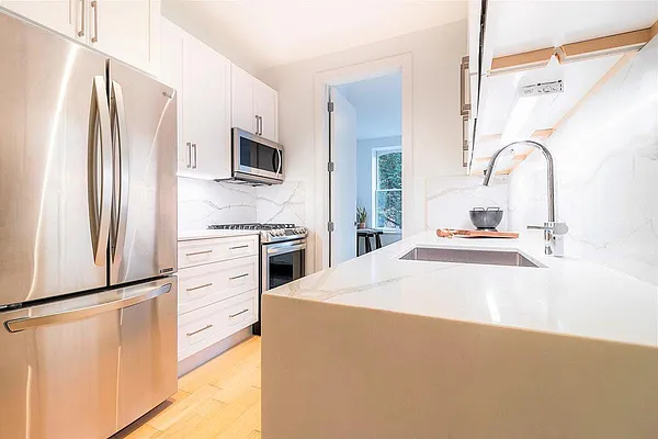 Rented by Bold New York | media 2