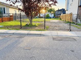 4647 79th St NW, Calgary, AB T3B2P1