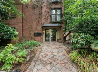 1940 Barclay St #107, Vancouver, BC V6G1L3