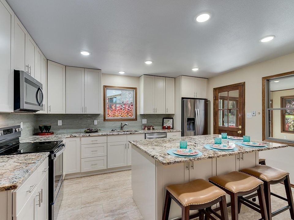 1st image of 8012 W 78th Way