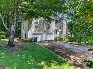 3724 Summit Dr NW, Acworth, GA 30101