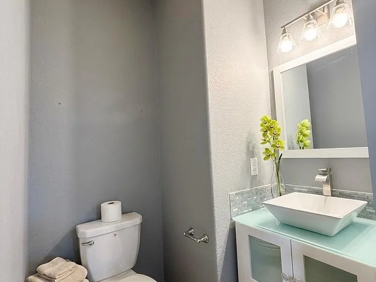 17518 Cypress Hilltop Way — Photo 14