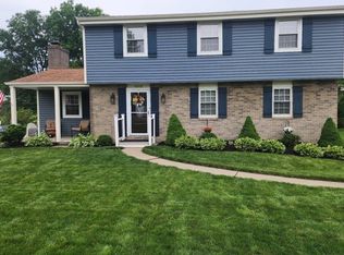 4808 Woodlake Dr, Allison Park, PA