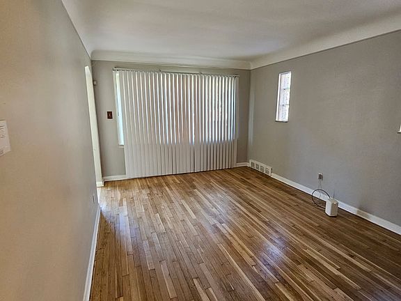 3rd image of 17652 Teppert St