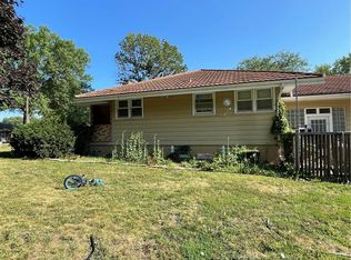 800 Lexington Rd, Pleasant Hill, MO 64080