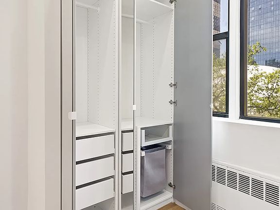 5th image of 453 W 43rd St APT 3B
