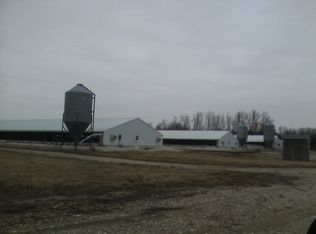 8394 Treat Rd, Loami, IL 62661