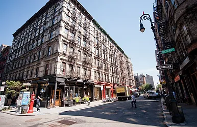 Rented by (LEGACY NOT ACTIVE) DiGiulio Group Real Estate, LLC