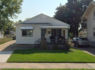 18836 Hanna St, Melvindale, MI 48122