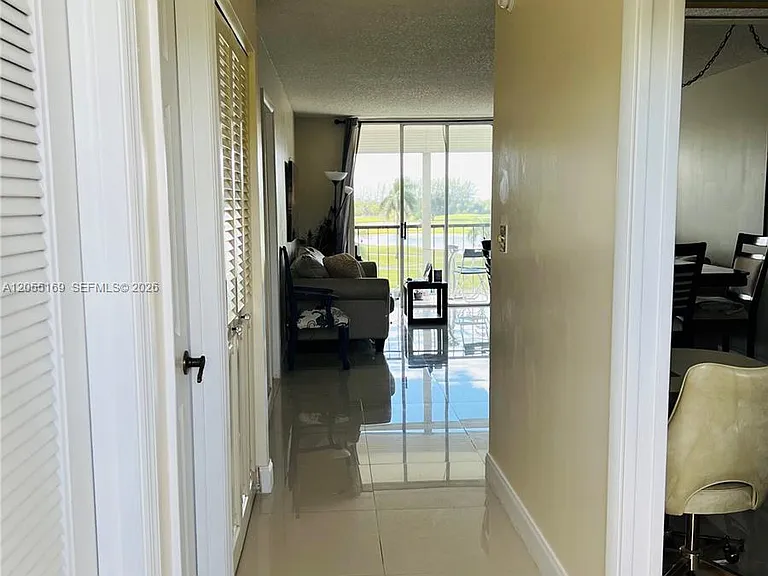 8900 Washington Blvd #409 — Photo 10