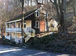 39 Maple Ave, Highland, NY 12528