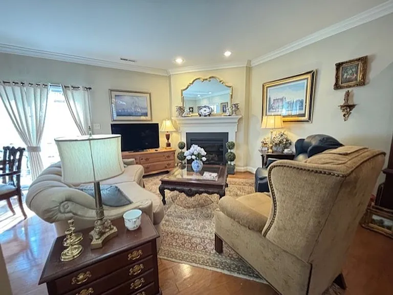 1005 Draketail Ln — Photo 40