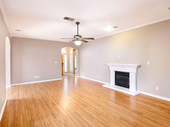 4th image of 4732 Carolina Trace Trl