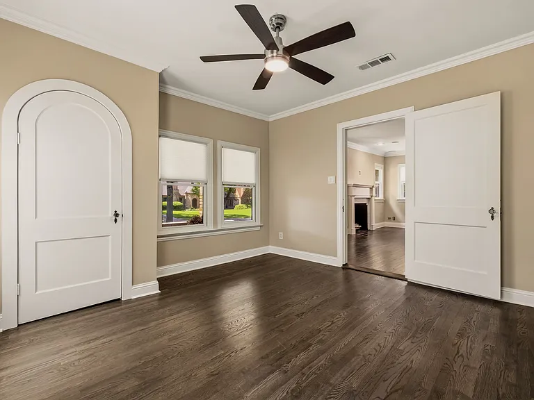 5619 McCommas Blvd — Photo 10