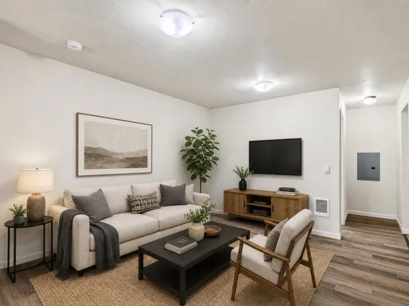 310 E Main St Unit 2, Palouse, WA 99161