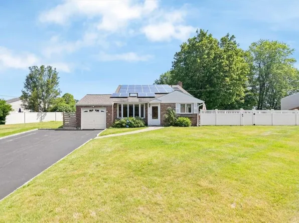 264 Fox Croft Lane, Yorktown Heights, NY 10598