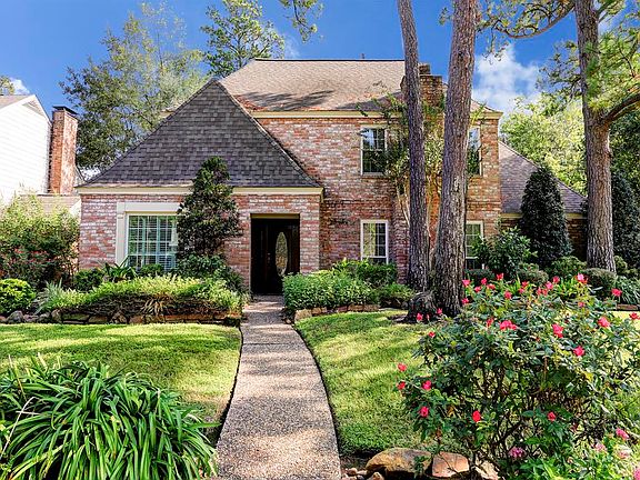3rd image of 17402 Beaver Springs Dr