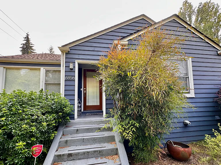 6856 23rd Ave NE — Photo 15
