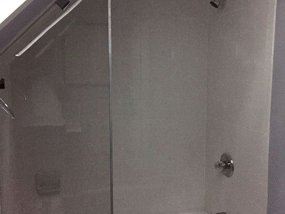 2nd image of 76 Warren Pl #3