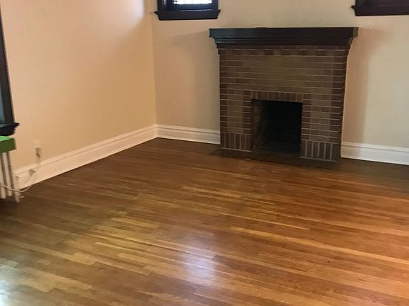 3rd image of 3836 Fillmore St #2F
