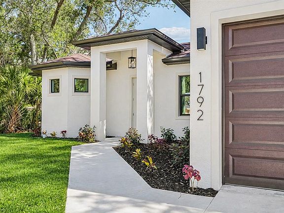 3rd image of 1852 Rada Ln