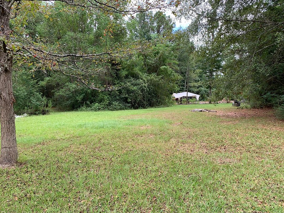 1st image of 33 Macks Dr