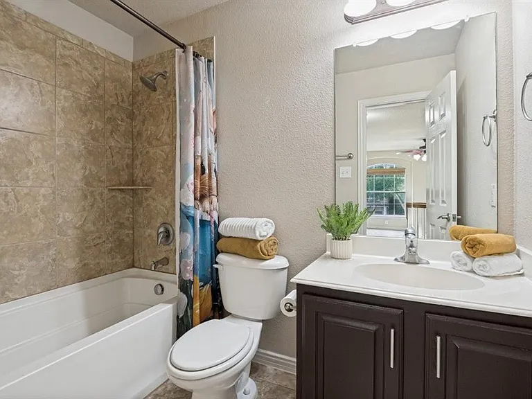 8748 San Bernard St — Photo 24
