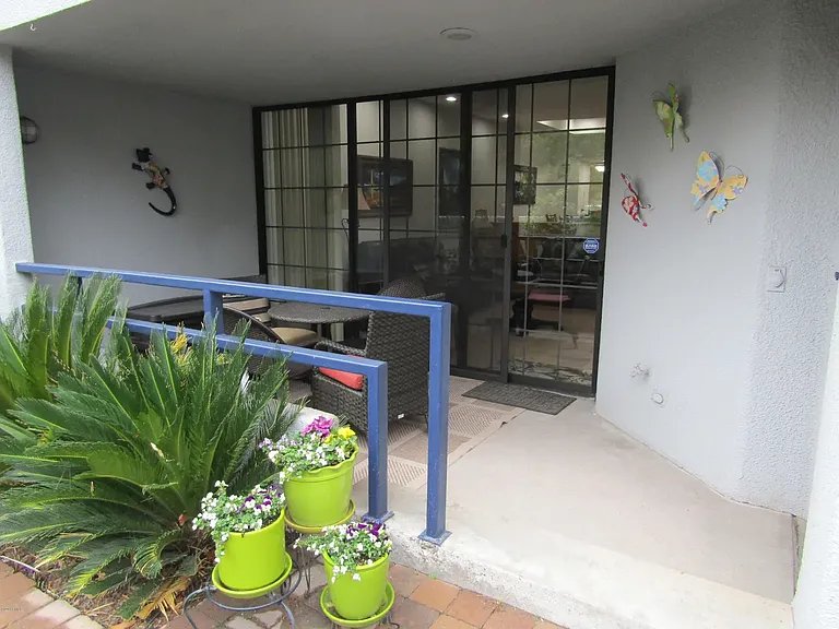 902 W Glendale Ave — Photo 11