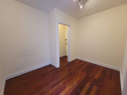 5th image of 533 3rd Ave APT 2A