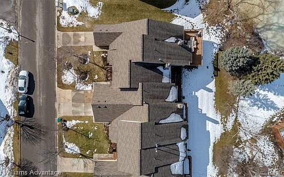 5th image of 41913 Cantebury Dr