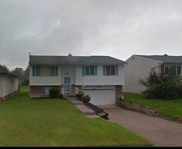 14469 Rochelle Dr photo 1