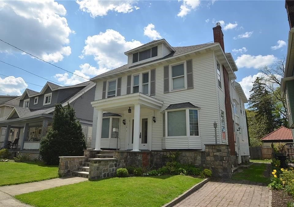 1st image of 118 Wilson St