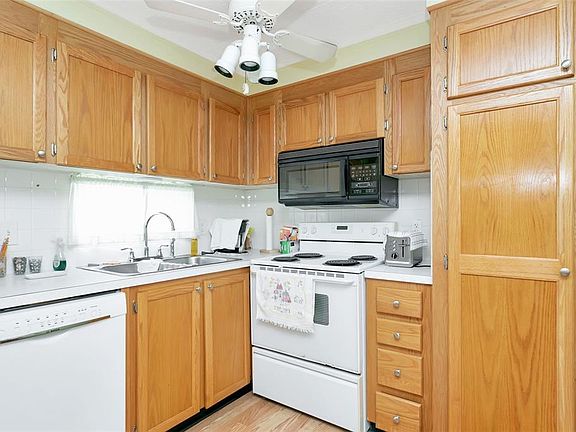 5th image of 5690 FORSYTHIA ROAD
