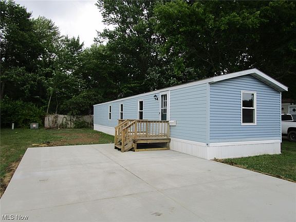 2nd image of 20 Robert Dr