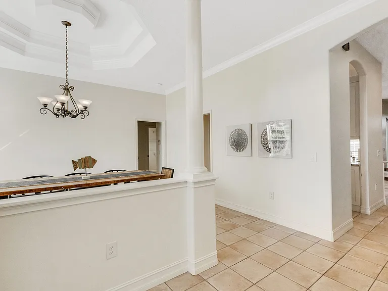 4801 Edgemont Ct — Photo 5