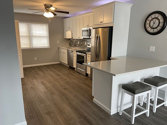 2nd image of 29 Fallwood Pkwy Floor 2