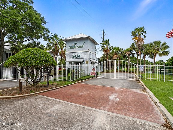 2nd image of 3434 BLANDING Boulevard #220