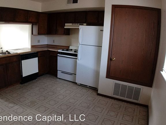 2nd image of 2511 N Lee Ave APT 2