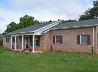 5132 Beaver Ct, Hickory, NC 28602