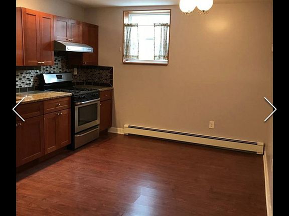 4th image of 617 Vincent Ave
