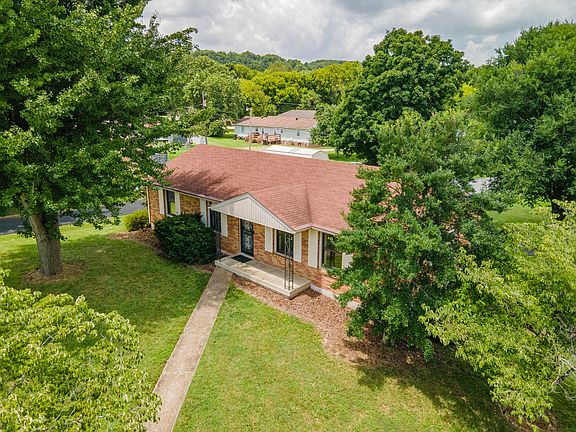 5th image of 406 Parkview Dr