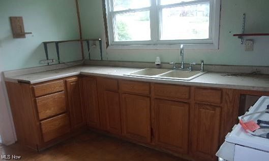 3rd image of 128 S Water St