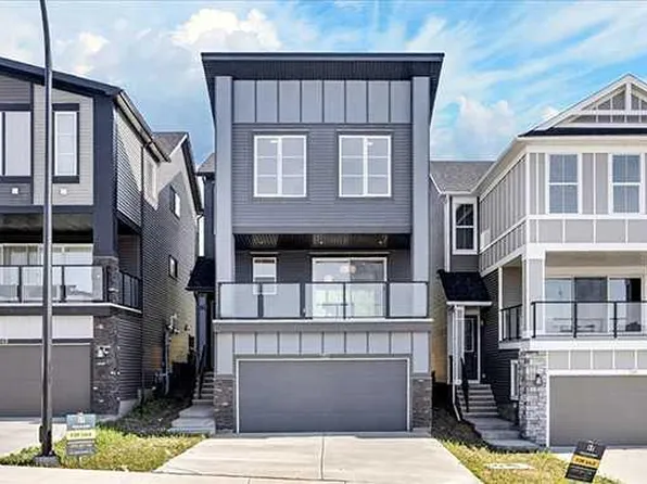 152 S Crimson Ridge Pl, Calgary, AB T3L 0K4