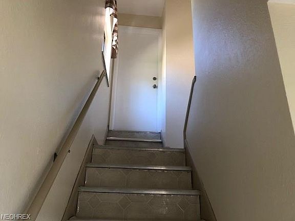 4th image of 10076 Independence Blvd