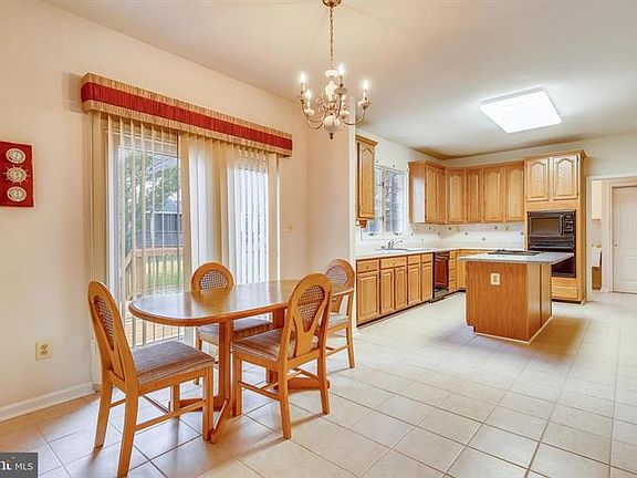 4th image of 12748 Misty Creek Ln