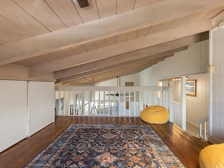 1548 Halekoa Dr — Photo 14